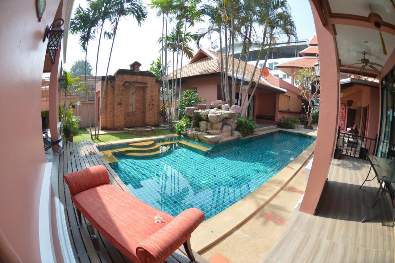 พระตำหนักวิลล่า 10 ห้องนอน พร้อมสระว่ายน้ำส่วนตัว Pattaya Exterior foto